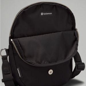 lululemon micro festival bag!